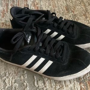 Adidas Suede Sneakers black/White size 9